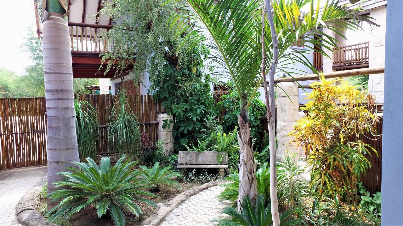 Beyond The Boma Boutique Guesthouse Marloth Park Exterior foto