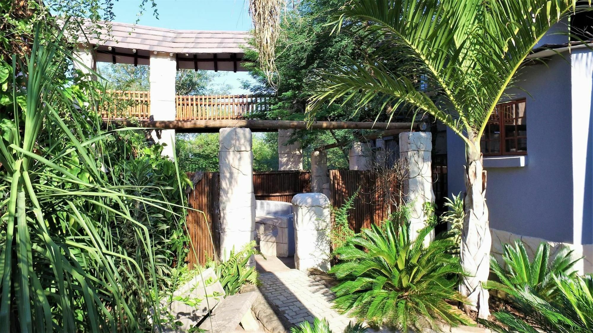 Beyond The Boma Boutique Guesthouse Marloth Park Exterior foto